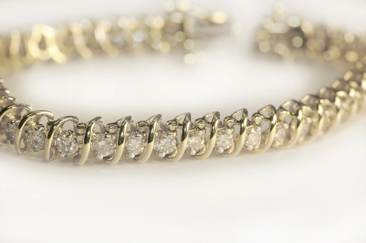 DIAMODIA™ Round Cut — 0.06ct (2.3mm) | Delicate Natural Brilliance