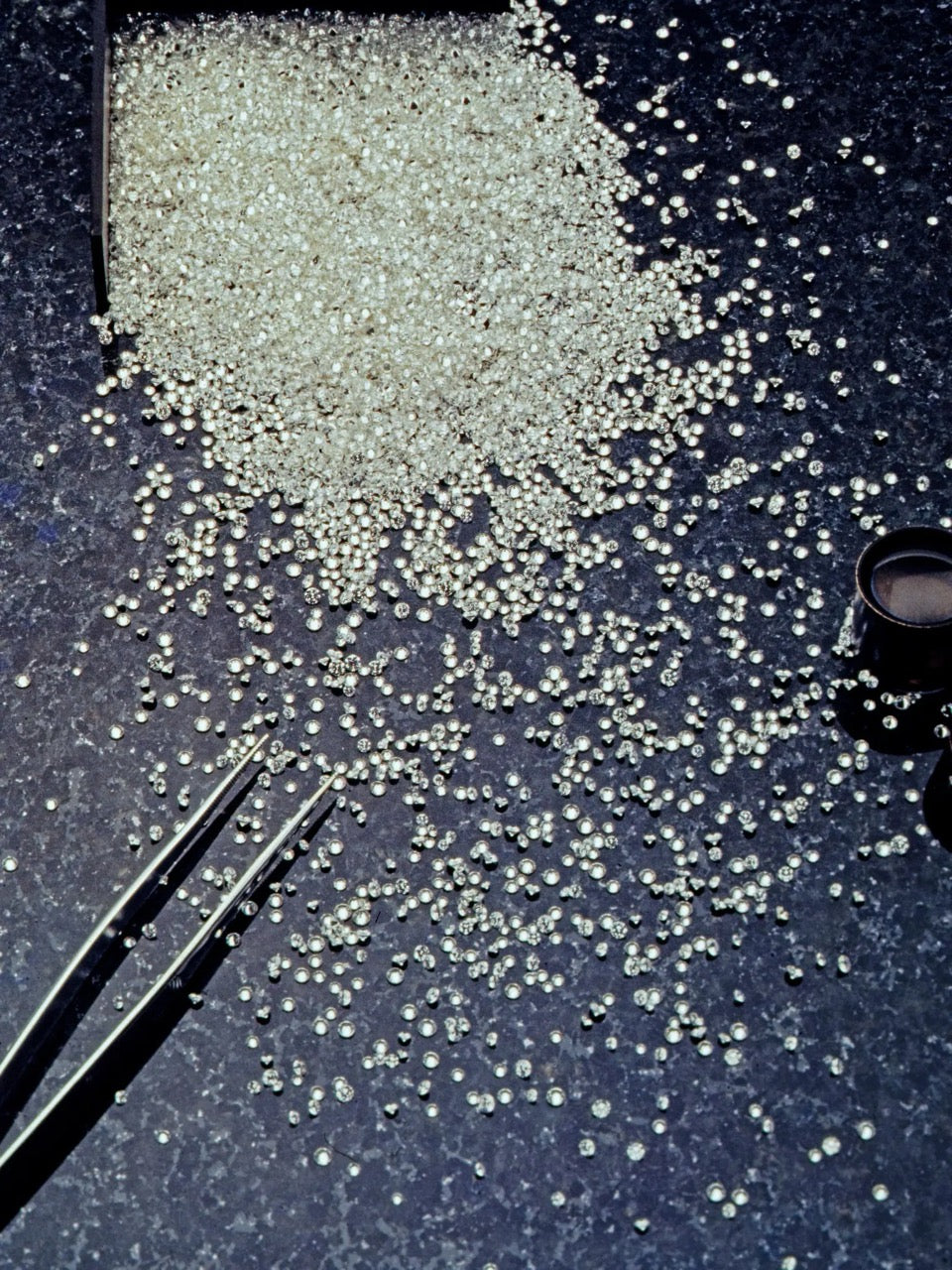 DIAMODIA™ Round Cut — 0.004ct (0.9mm) | Essence of Light