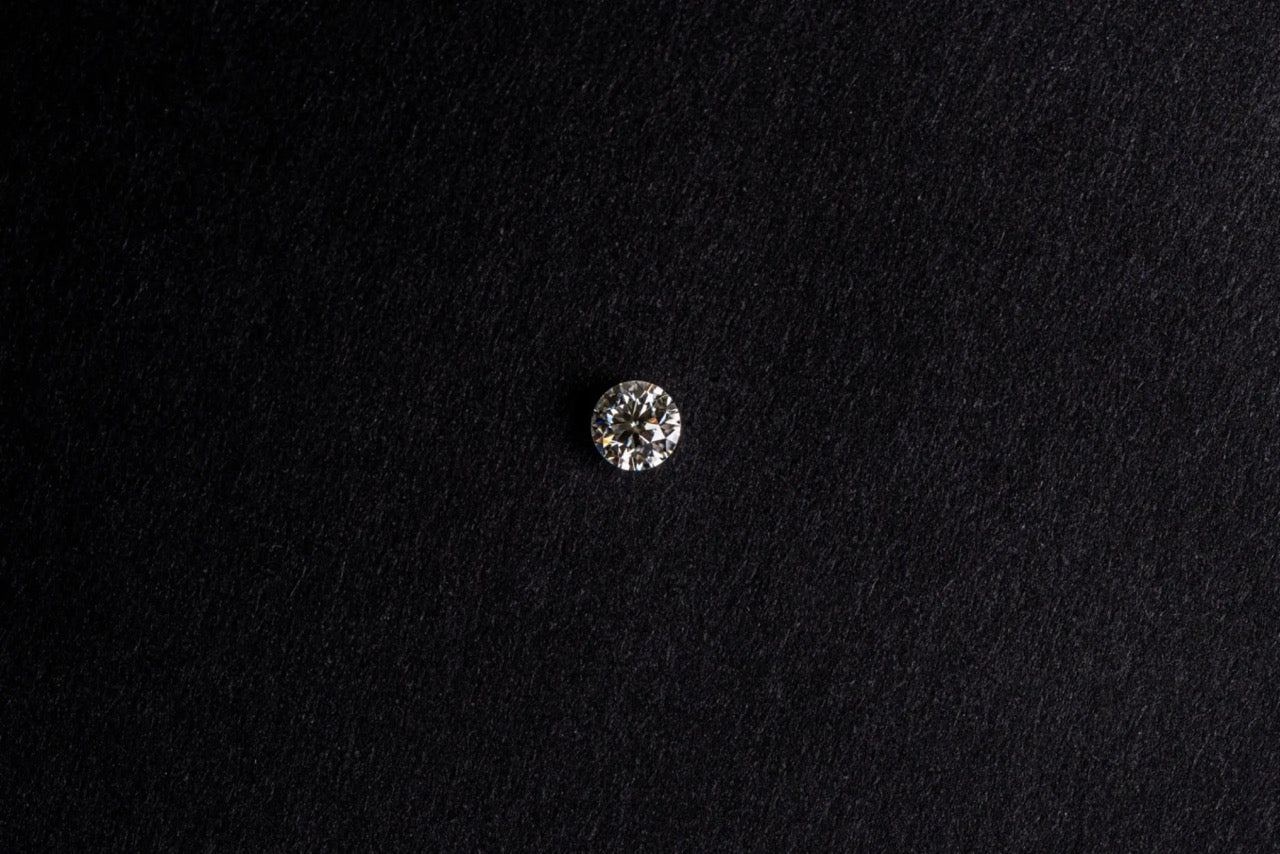 DIAMODIA™ Round Cut — 0.007ct (1.1mm) | Poised Precision