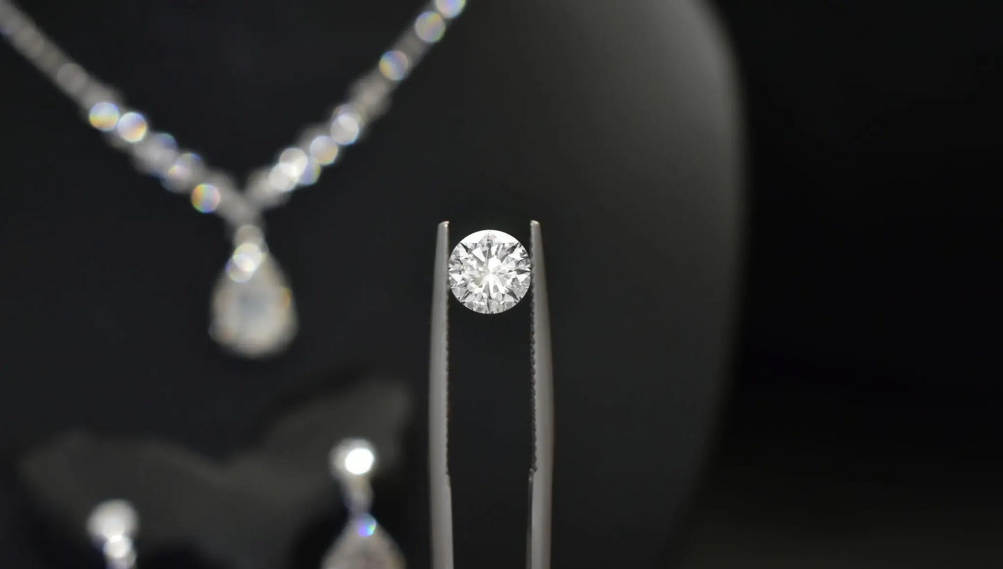 DIAMODIA™ Round Cut — 0.10ct (2.9mm) | Subtle Natural Sparkle